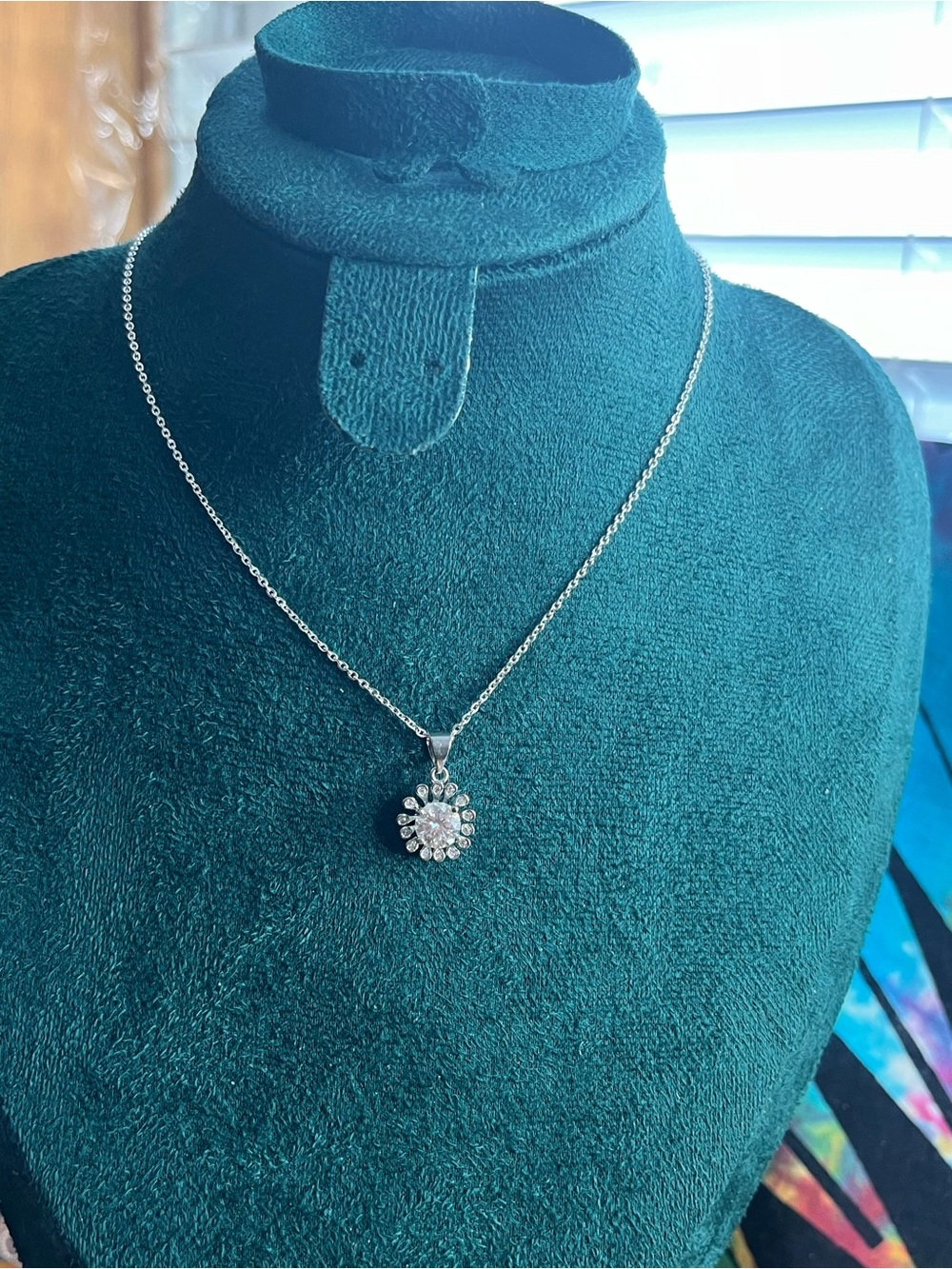 1ct Moissanite Sunflower Pendant 925 Necklace